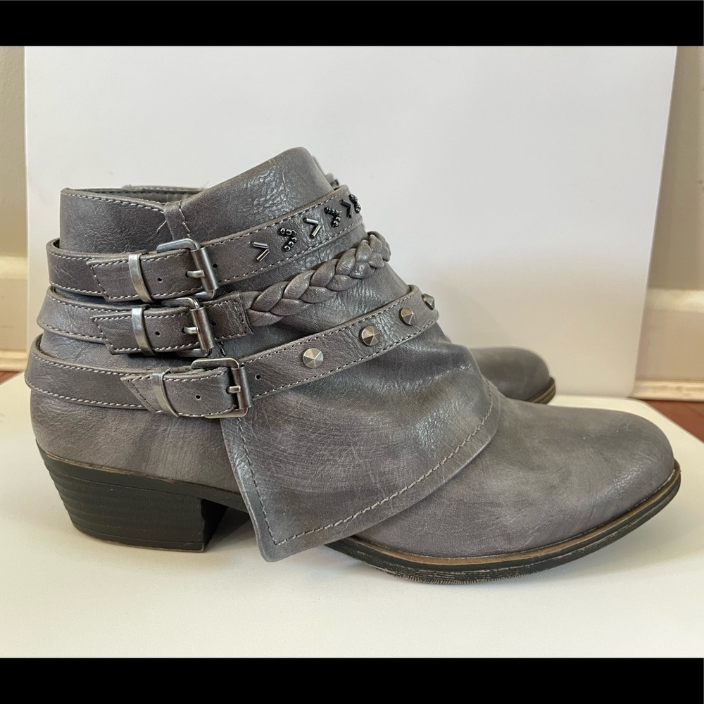Rampage Tabitha Wraparound Triple Buckle Ankle Boot